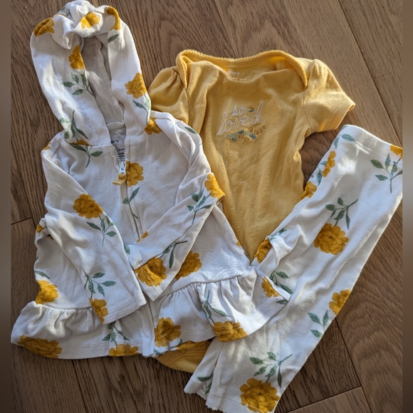 2/$10💚 Three piece matching set - Picture 1 of 1